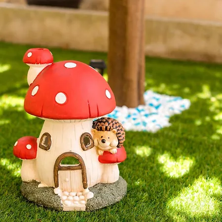 Апартаменты Lilliput Garden *