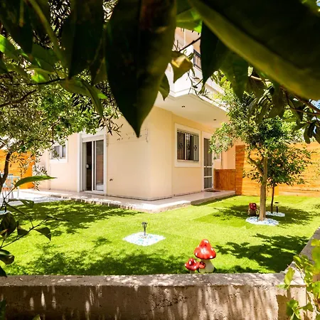 Lilliput Garden Апартаменты *